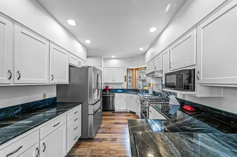 5227 Pioneer Road Medford OR 97501