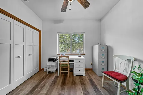5227 Pioneer Road Medford OR 97501