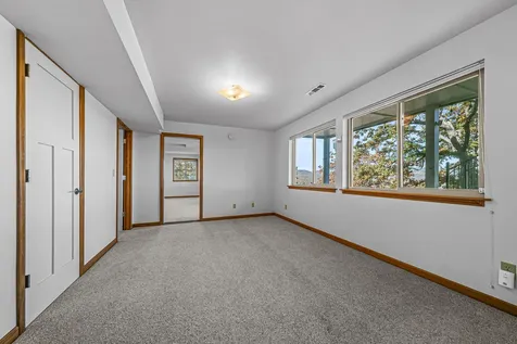 5227 Pioneer Road Medford OR 97501