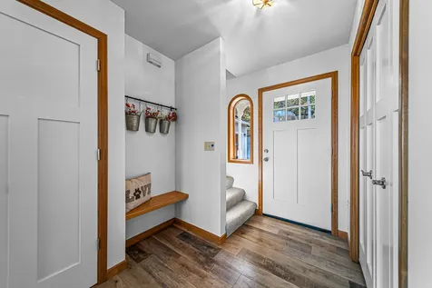 5227 Pioneer Road Medford OR 97501