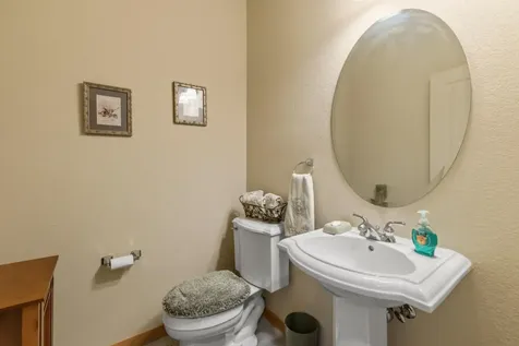 5006 Swallow Court Klamath Falls OR 97601