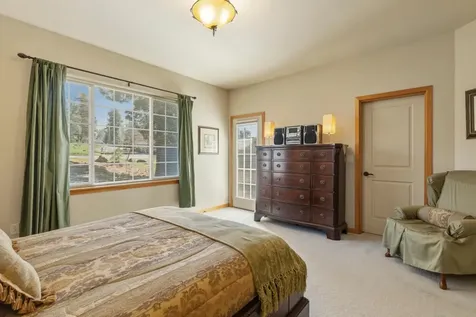5006 Swallow Court Klamath Falls OR 97601