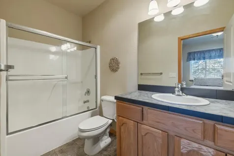 5006 Swallow Court Klamath Falls OR 97601