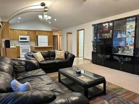 214 SW Meadow Lakes Drive Prineville OR 97754