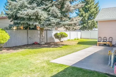 214 SW Meadow Lakes Drive Prineville OR 97754