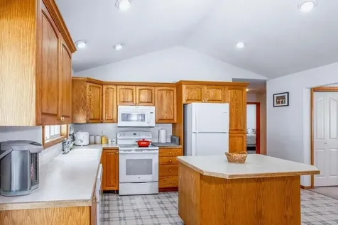 214 SW Meadow Lakes Drive Prineville OR 97754