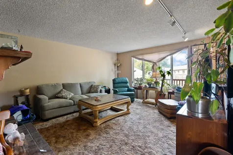 1584 NW Spray Court Roseburg OR 97471