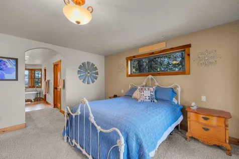 4690 W Antler Avenue Redmond OR 97756