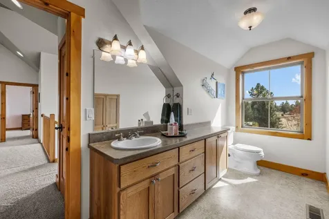 4690 W Antler Avenue Redmond OR 97756