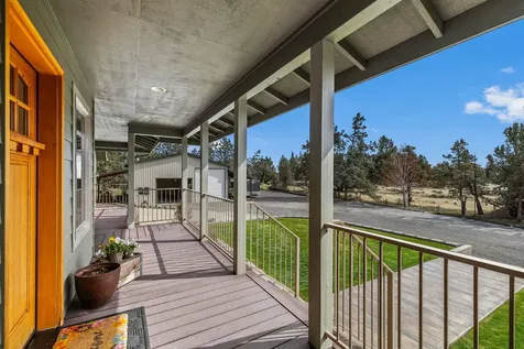 4690 W Antler Avenue Redmond OR 97756