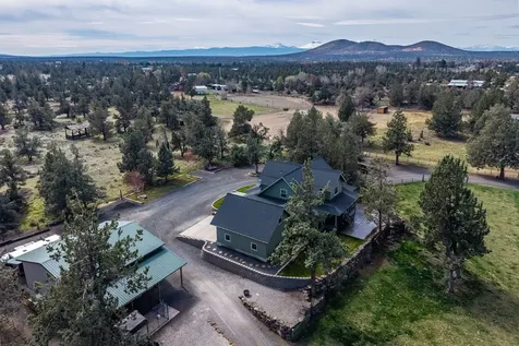 4690 W Antler Avenue Redmond OR 97756