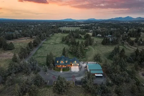 4690 W Antler Avenue Redmond OR 97756