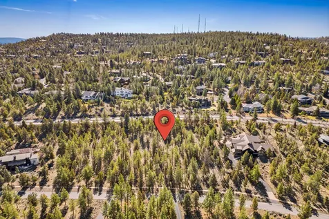 1784 NW Wild Rye Circle Bend OR 97703