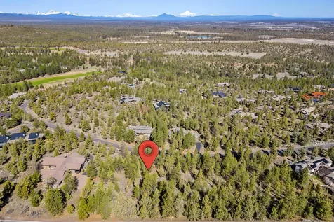 1784 NW Wild Rye Circle Bend OR 97703