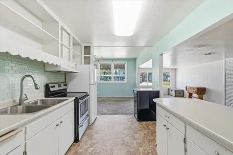 944 S Ivy Street Medford OR 97501