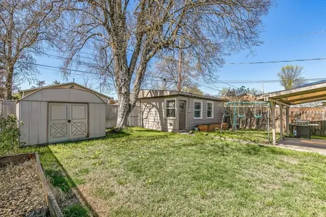 944 S Ivy Street Medford OR 97501