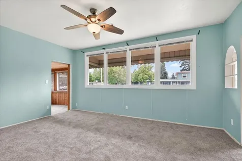 944 S Ivy Street Medford OR 97501