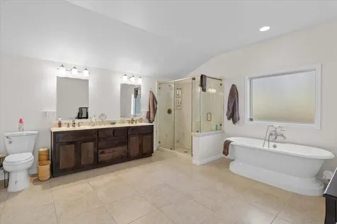 324 China Gulch Road Jacksonville OR 97530