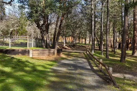 324 China Gulch Road Jacksonville OR 97530