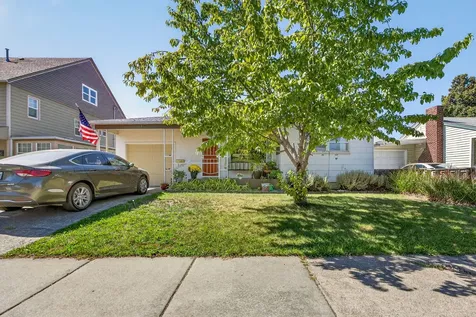 912 S Holly Street Medford OR 97501