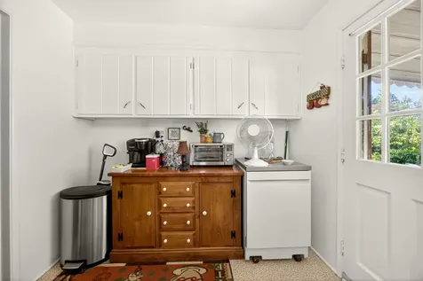 912 S Holly Street Medford OR 97501