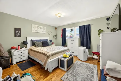 912 S Holly Street Medford OR 97501