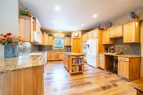 16120 Burgess Road La Pine OR 97739