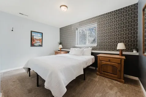 929 NE Lena Place Bend OR 97701