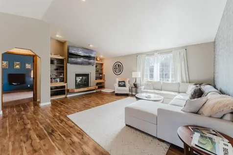 929 NE Lena Place Bend OR 97701