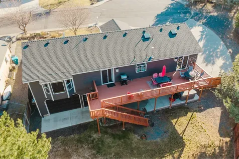 929 NE Lena Place Bend OR 97701