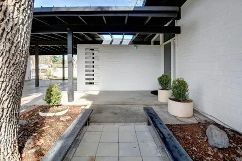 211 S Groveland Avenue Medford OR 97504