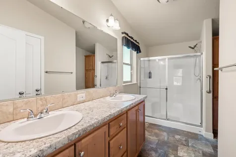 120 Siskiyou Drive Grants Pass OR 97526