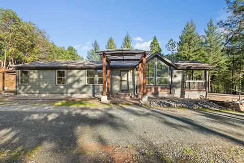 120 Siskiyou Drive Grants Pass OR 97526