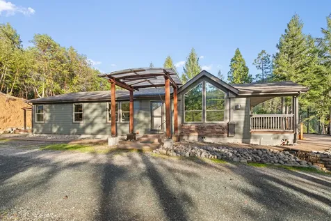 120 Siskiyou Drive Grants Pass OR 97526