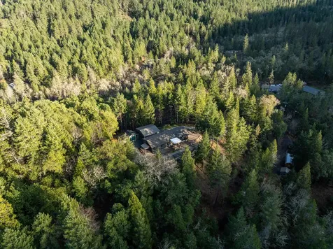 120 Siskiyou Drive Grants Pass OR 97526