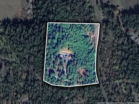 120 Siskiyou Drive Grants Pass OR 97526