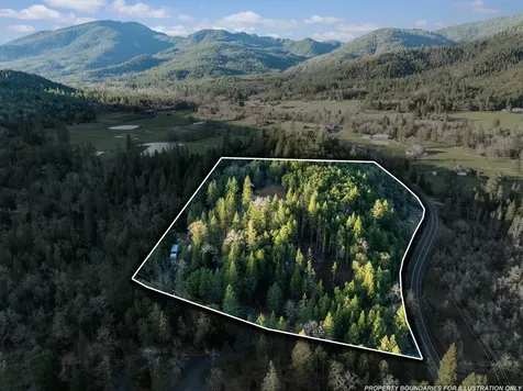 120 Siskiyou Drive Grants Pass OR 97526