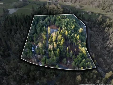 120 Siskiyou Drive Grants Pass OR 97526
