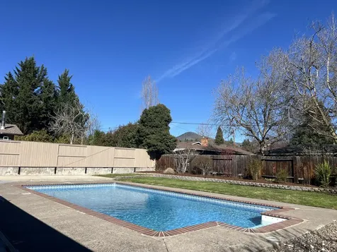 349 Lindero Avenue Medford OR 97504