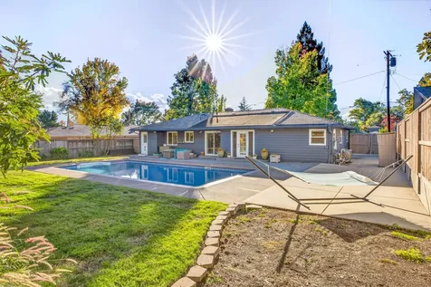 349 Lindero Avenue Medford OR 97504