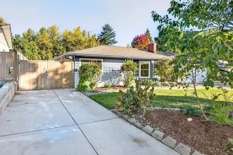349 Lindero Avenue Medford OR 97504