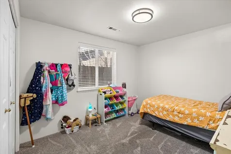 3053 Adams Circle Medford OR 97504