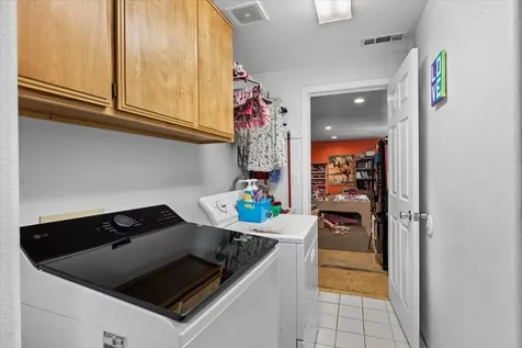 3053 Adams Circle Medford OR 97504