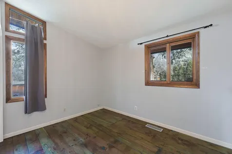 132 SE 16th Street Bend OR 97702