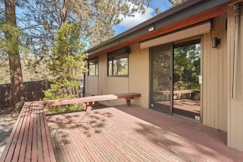 132 SE 16th Street Bend OR 97702