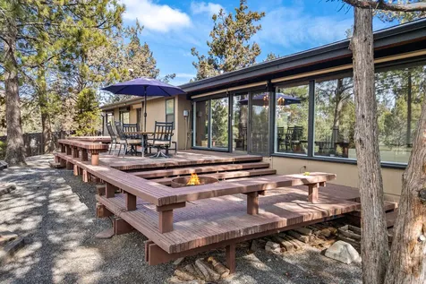 132 SE 16th Street Bend OR 97702