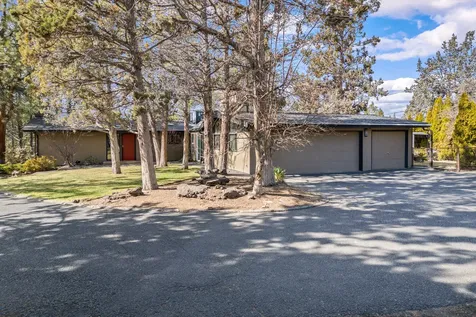132 SE 16th Street Bend OR 97702