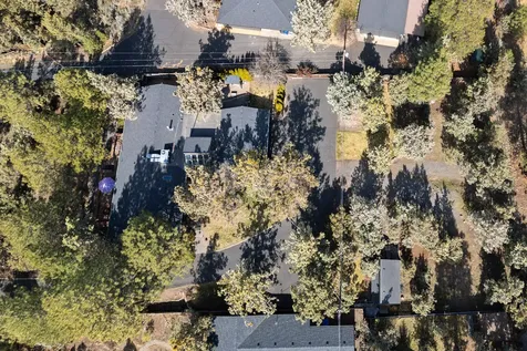 132 SE 16th Street Bend OR 97702