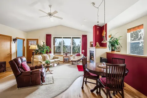 2112 NW Black Pines Place Bend OR 97703