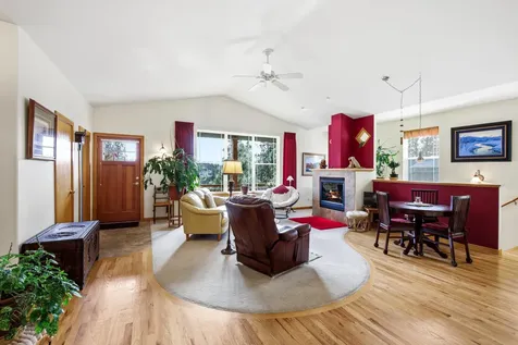 2112 NW Black Pines Place Bend OR 97703